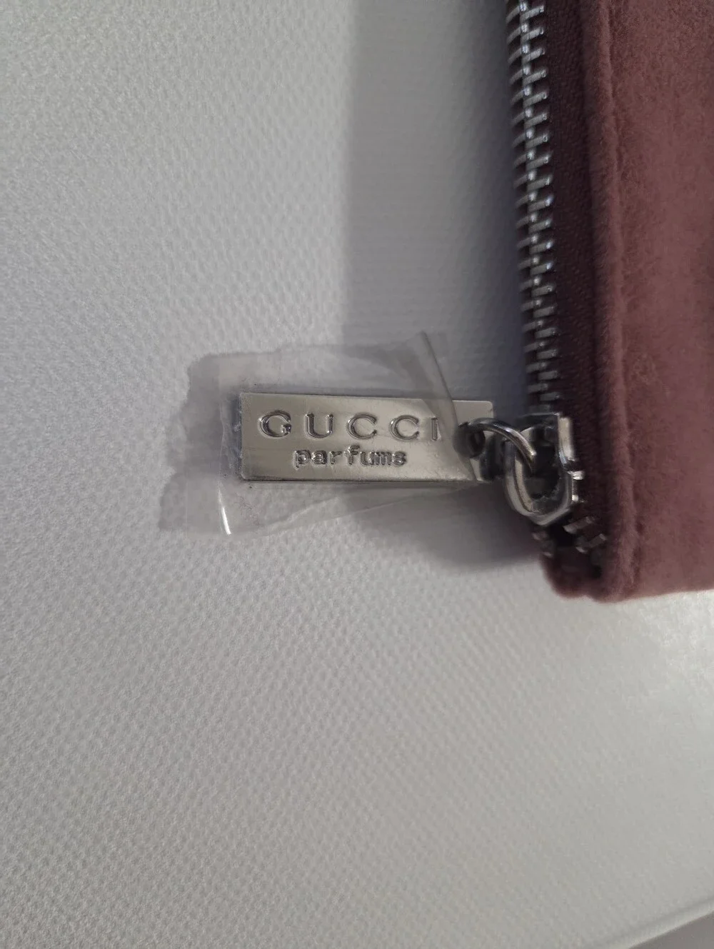 Gucci Parfums Dusty Rose Suede-Look Cosmetic Pouch Vintage Beauty Bag